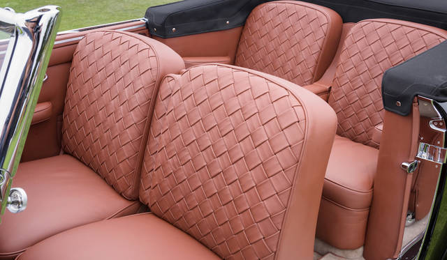 Pebble Beach Concours d’Elegance 2016 |ペブルビーチ・コンクールデレガンス 2016 007 30年代のクラフツマンシップを再現したまるで高級家具のようなシート Copyright © Kimball Studios / Courtesy of Pebble Beach Concours d'Elegance