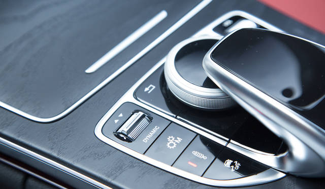 ダイナミックセレクトの「スポーツプラス」モードはこのクルマにぴったり