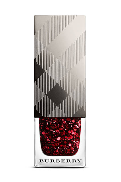 バーバリー ネイルポリッシュ 3色 306 (Ruby Glitter) /451 (Gold Glitter）/453 (Silver Glitter) 各2500円（税抜）