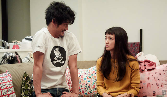 売れない芸人の忠雄（淵上泰史）とデザイナーの晴子（入山法子）は、付き合い始めて5年になる。そして、5年目の記念日にひょんなことから喧嘩をしてしまい、忠雄は家を出て行ったきり、戻ってこなくなる。数日後、晴子の元に忠雄から「大事な話があるから、朝一で栃木に来て欲しい」と連絡があるが…。