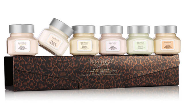 <strong>ボディクリーム コレクション 2016</strong><br /> ホイップクリームのようなテクスチャーでなめらかな肌へ<br /> ローラ メルシエで⼈気のホイップトボディクリームがミニサイズに！ ６種の⾹りがセットされ、気分に合わせてお好きな⾹りをお楽しみいただけます。軽くて丈夫なプラスチックの容器⼊りなので、旅⾏など携帯にも便利。どこにでもお気に⼊りの⾹りをお持ちいただけます。<br /> 【セット内容】 <br /> 価格｜6500円(税別）<br /> 発売日｜11月1日(火)数量限定発売<br /> <br /> 【セット内容】<br /> ■ホイップトボディクリーム ミニサイズ(60g)<br /> ・アンバーバニラ<br /> ・アーモンドココナッツミルク<br /> ・タルト オ シトロン<br /> ・フィグ<br /> ・ピスタチオ<br /> ・クレームブリュレ<br />