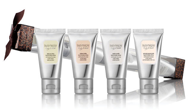 <strong>ハンド＆ボディクリーム コレクション 2016</strong><br /> なめらかなテクスチャーでうるおいのある手もと＆ボディへ <br /> スイーツな香りで虜にするグルマンコレクションより、ローラ メルシエを代表する４つの香りのミニハンドクリームセットがレオパードのスペシャルパッケージに身を包んで登場します。スリムでスタイリッシュなパッケージは、ホリデイギフトとしても人気です。<br /> 【セット内容】 <br /> 価格｜3800円(税別）<br /> 発売日｜11月1日(火)数量限定発売<br /> <br /> 【セット内容】<br /> ■ハンドクリーム ミニ（30g)<br /> ・アンバーバニラ<br /> ・アーモンドココナッツミルク<br /> ・クレームブリュレ<br /> ・タルト オ シトロン<br />