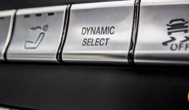 ダイナミックセレクトが搭載されて「スポーツ＋（プラス）」モードも