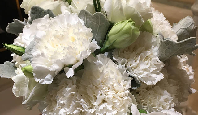 花に溢れた館内