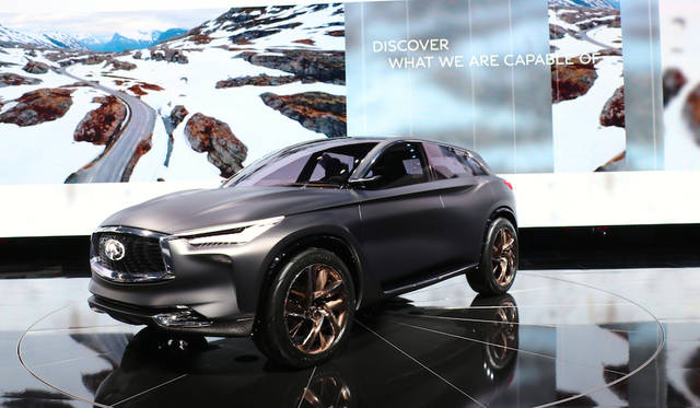 インフィニティ「QXスポーツ インスピレーション」。スポーティなSUVのコンセプトモデル。市販のときは可変圧縮技術でディーゼルエンジン並みの低燃費を実現した新エンジンを搭載する