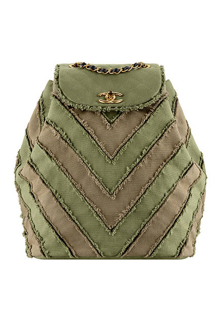 size｜34×27×19cm <br>価格｜36万1000円（税別）