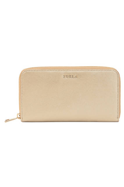 <strong>Wallet </strong><br /> W19 x H10.5 x D1.9cm<br /> 素材｜ラミネートレザー <br /> 価格｜3万2000円(税抜) 