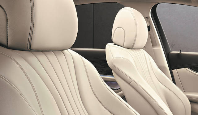 EXCLUSIVEインテリアベージュ