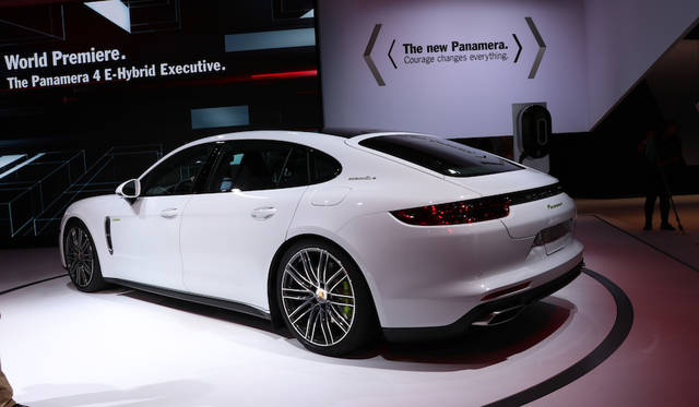 欧州のエグゼクティブ向けか中国の富裕層むけか