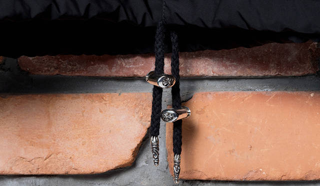 コーチジャケット 28万4000円（税別）