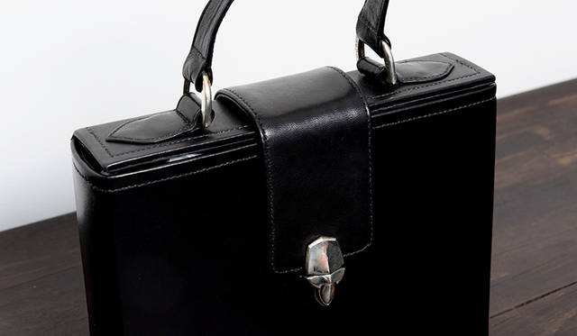 バッグ 34万9000円（税別）