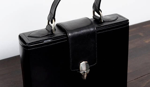 バッグ 34万9000円（税別）