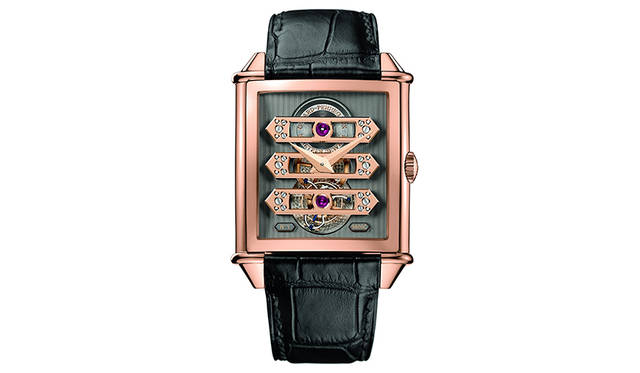 <strong> ヴィンテージ 1945 スリー・ゴールドブリッジ トゥールビヨン  </strong><br /> 1889年にパリの万国博覧会に初めて出品されて以降、ジラール・ペルゴの代名詞的デザインとなっているスリー・ブリッジをダイヤルに搭載。最下段のブリッジにトゥールビヨン機構が備わっている。2247万円（18KPG。税別）。