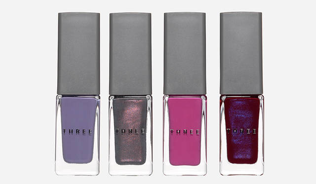 新色　7色　各1,800円＋税