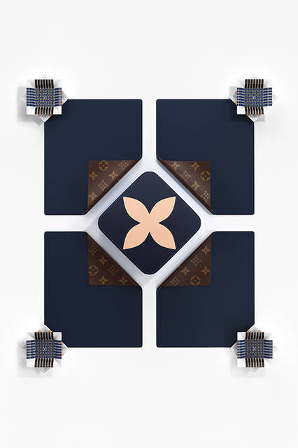 ス・マン ガストン 11万6000円、ボワット・クラランスGM 7万5000円（中央）、サンドリエ・マルセルPM 3万9000円（すべて税別）