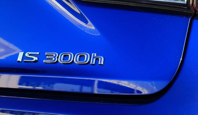 Lexus IS300h|レクサス IS300h 009