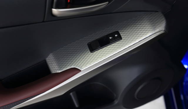 Lexus IS300h|レクサス IS300h 019