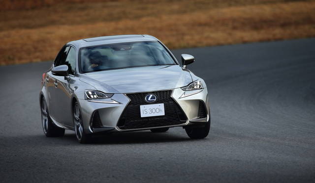 Lexus IS300h|レクサス IS300h 029