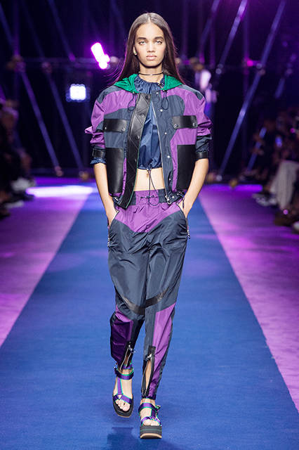 Versace-Women-SS17_08