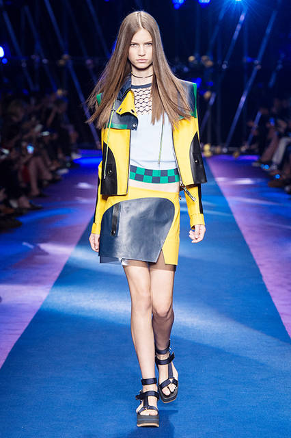 Versace-Women-SS17_14