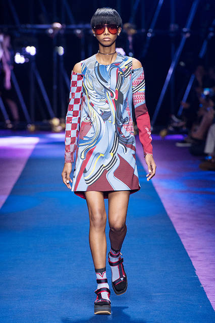 Versace-Women-SS17_22