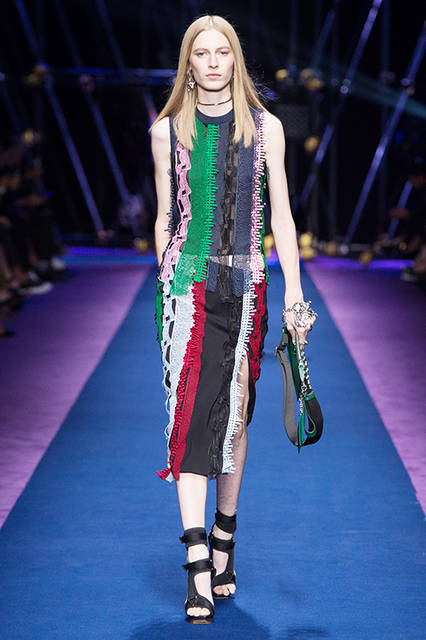 Versace-Women-SS17_39