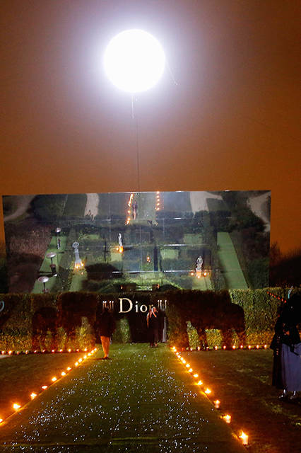 Dior-HC-SS17_Grand-Ball-13