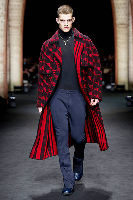 Versace_Men_FW17_-(3)