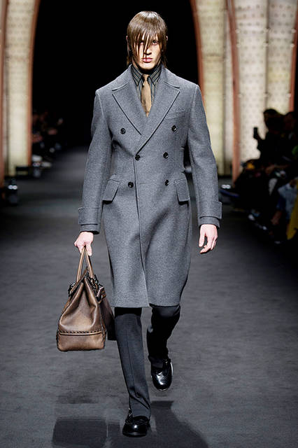 Versace_Men_FW17_-(10)