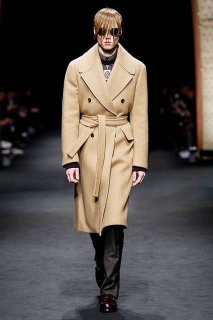 Versace_Men_FW17_-(11)