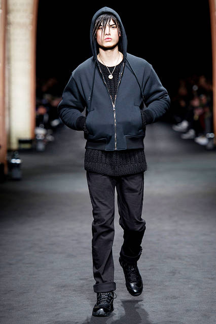 Versace_Men_FW17_-(35)