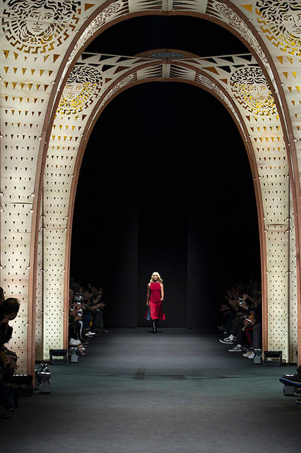 wVersace_Me_FW17_DV_-(3)