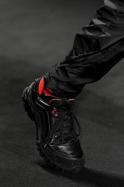 Versace_Men_FW17_Detail_-(57)