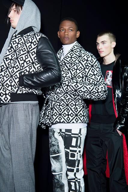 AW17M-Versace-042