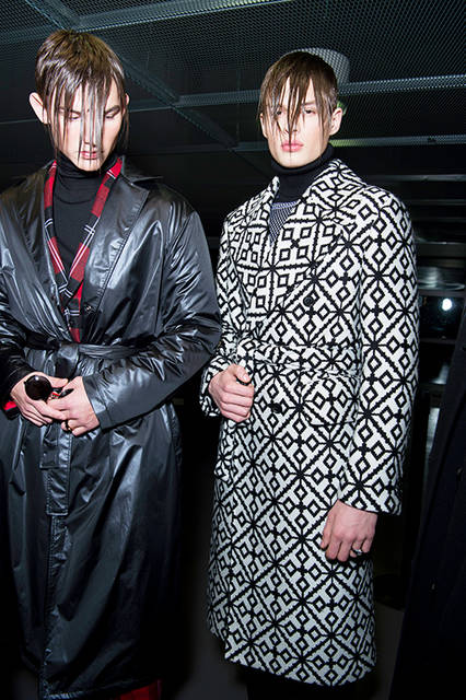 AW17M-Versace-047