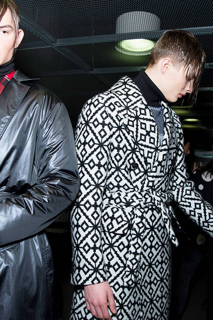 AW17M-Versace-051