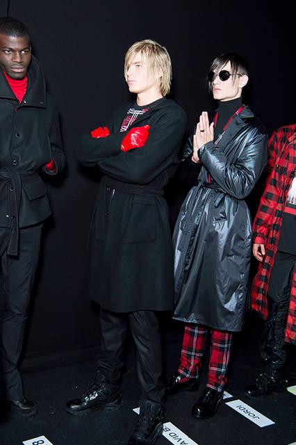 AW17M-Versace-079