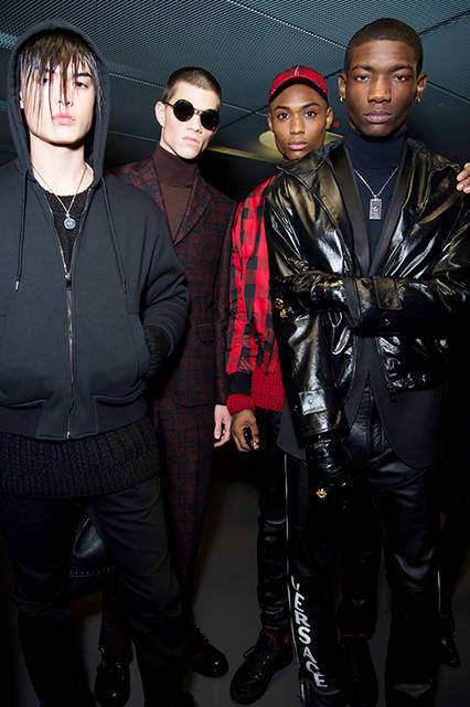 AW17M-Versace-083