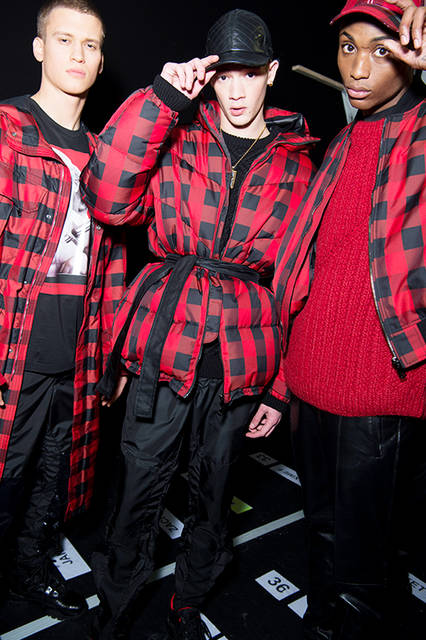 AW17M-Versace-097