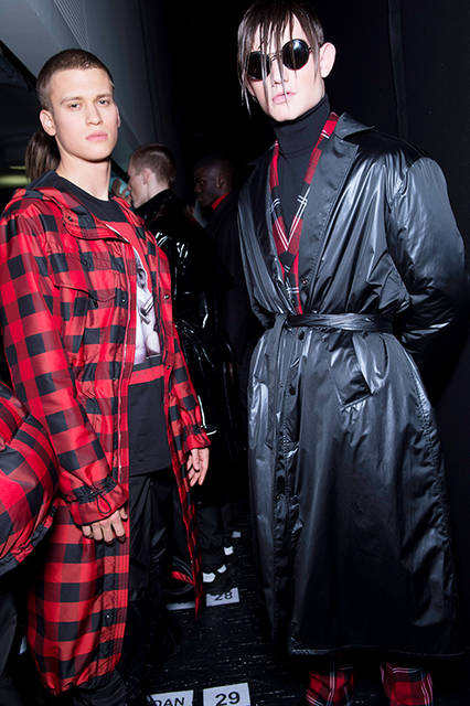 AW17M-Versace-205