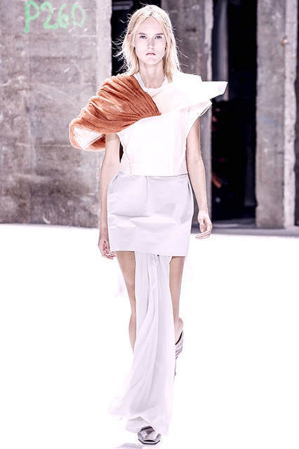 Rick-Owens-Womens-SS17---07