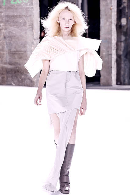 Rick-Owens-Womens-SS17---08
