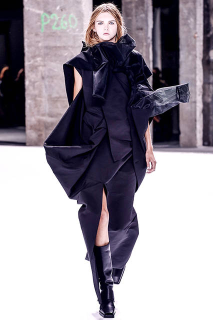 Rick-Owens-Womens-SS17---43