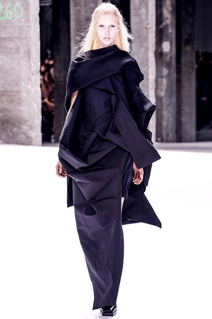 Rick-Owens-Womens-SS17---45