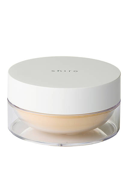 <strong>タピオカフェイスパウダー</strong><br />　  価格｜全3色　15g 　5000円（税抜）<br />