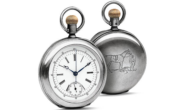 シルバー製オープンフェイス懐中時計。1878年に発表した、ロンジン初のクロノグラフ機能を備えたキャリバー20Hを搭載。馬と騎手が彫られたこのモデルは、ロンジンの乗馬スポーツとの関係の始まりを運命付けた。