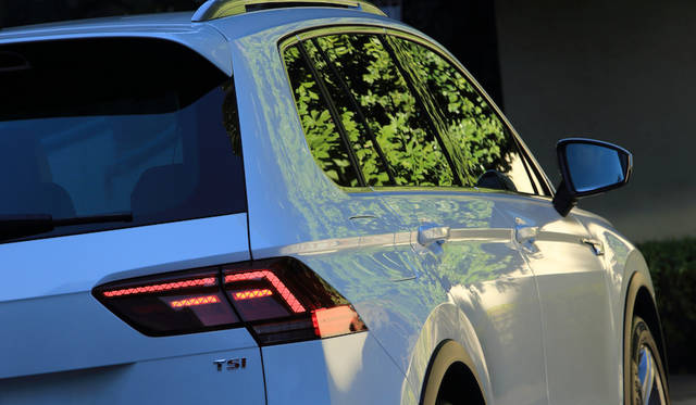 LEDを用いたリアコンビネーションランプはTSI Highline以上に標準装備