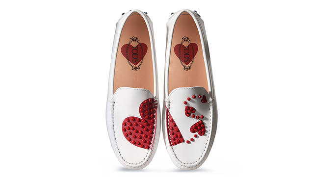 <strong>トッズ</strong><br /> ウィメンズ「ゴンミーニ」  7万6000円（税別） <br />