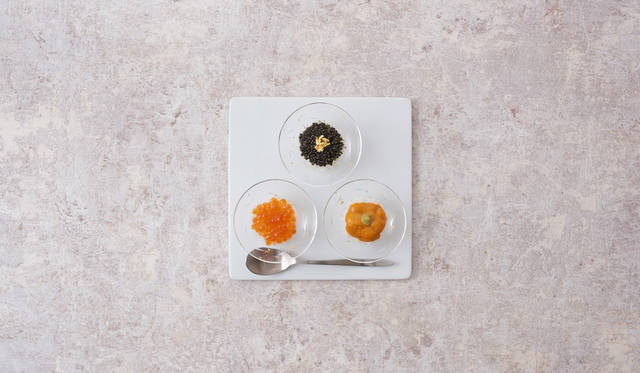 ＜アミューズ＞十番右京「いくら・うに・キャビアおちょこ丼3個セット」