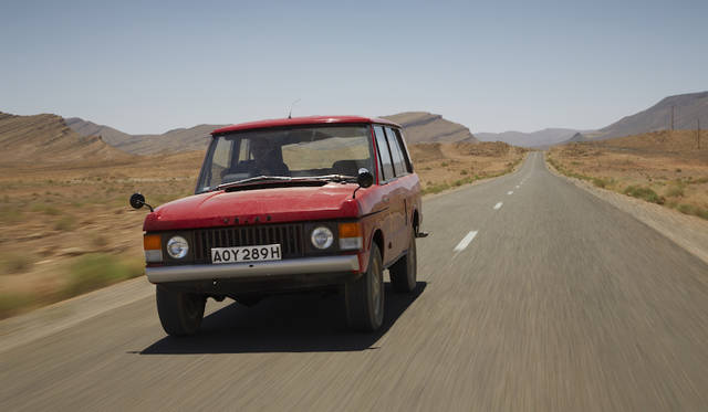 新型モデルの名前の元は、初代レンジローバーのプロトタイプとして開発された「ヴェラール」